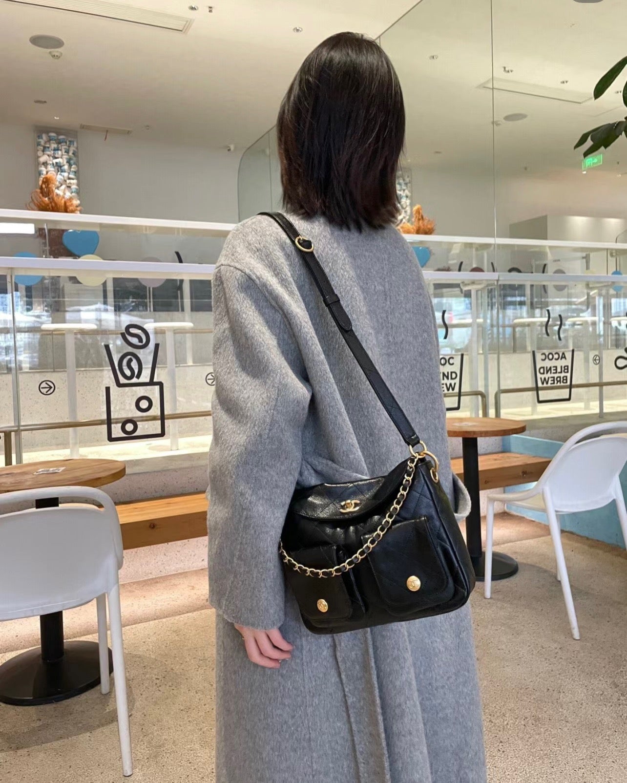 CHANEL Large Hobo Bag