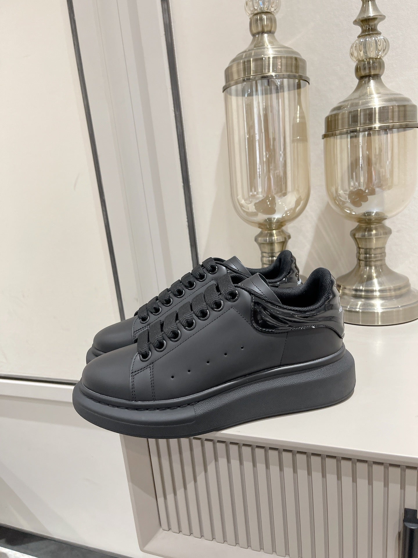 Alexander McQueen Oversized Sneakers Larry