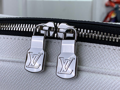 LV Bolso Messenger Outdoor M30873