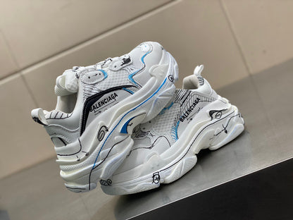 Balenciaga TRIPLE S SKETCH SNEAKER IN WHITE