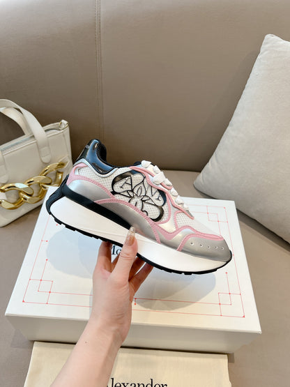 Alexander McQueen Sprint Runner Sneakers