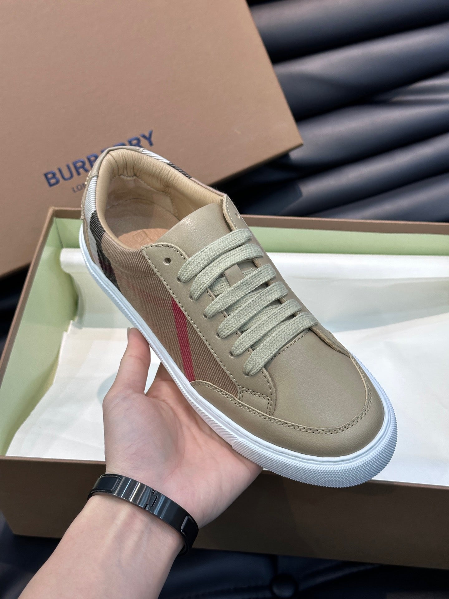 Burberry Salmond Check Low Top Sneaker