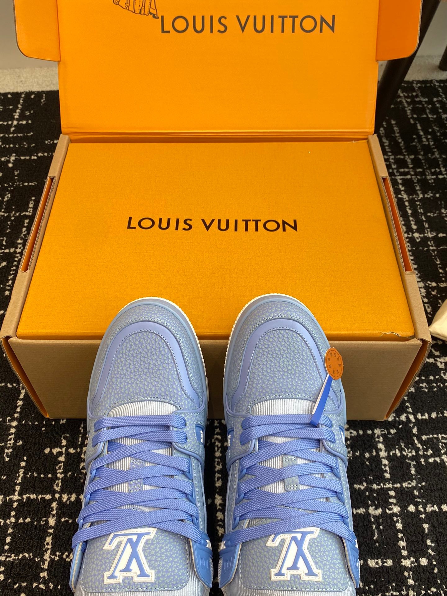 LV Trainer Sneaker 1ACQ6Y