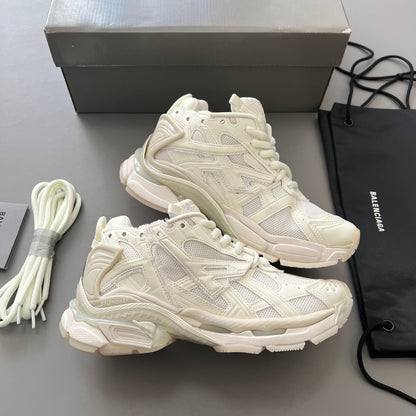 BALENCIAGA RUNNER White Beige