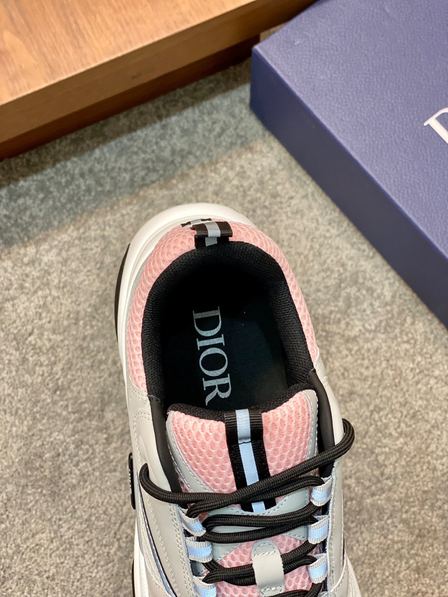 Dior B22 White / Black / Pink Mesh