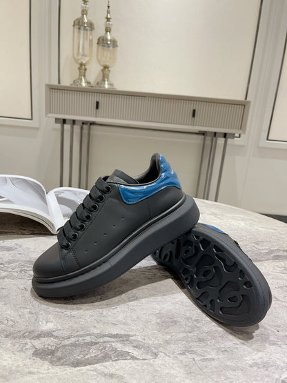 Alexander McQueen Oversized Sneakers Larry