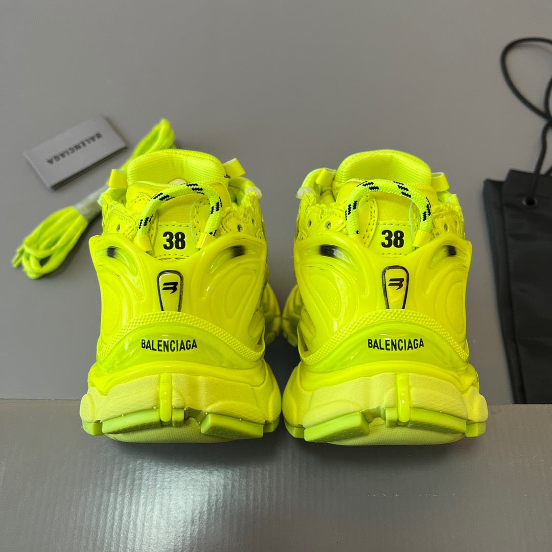 BALENCIAGA RUNNER Fluorescent Yellow