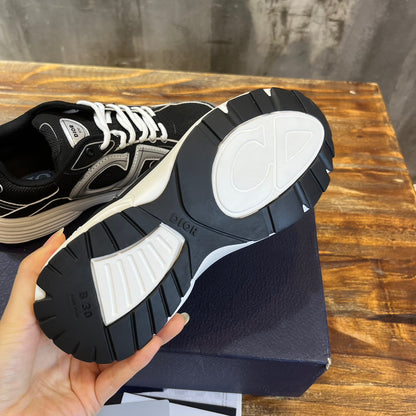 DIOR B30 Sneakers