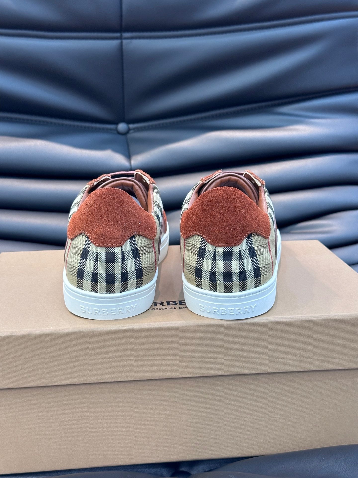 Burberry Sneaker Check