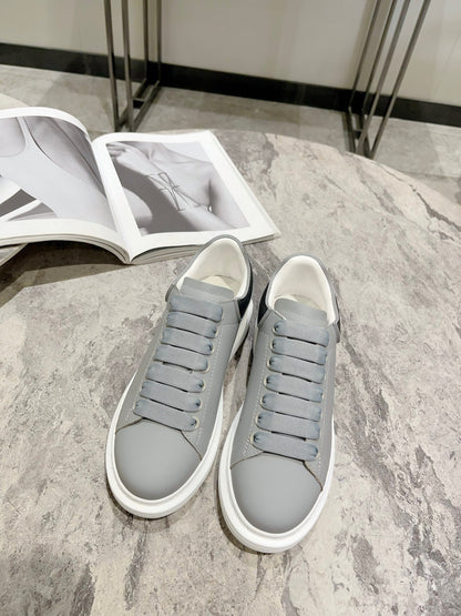 Alexander McQueen Oversized Sneakers Larry