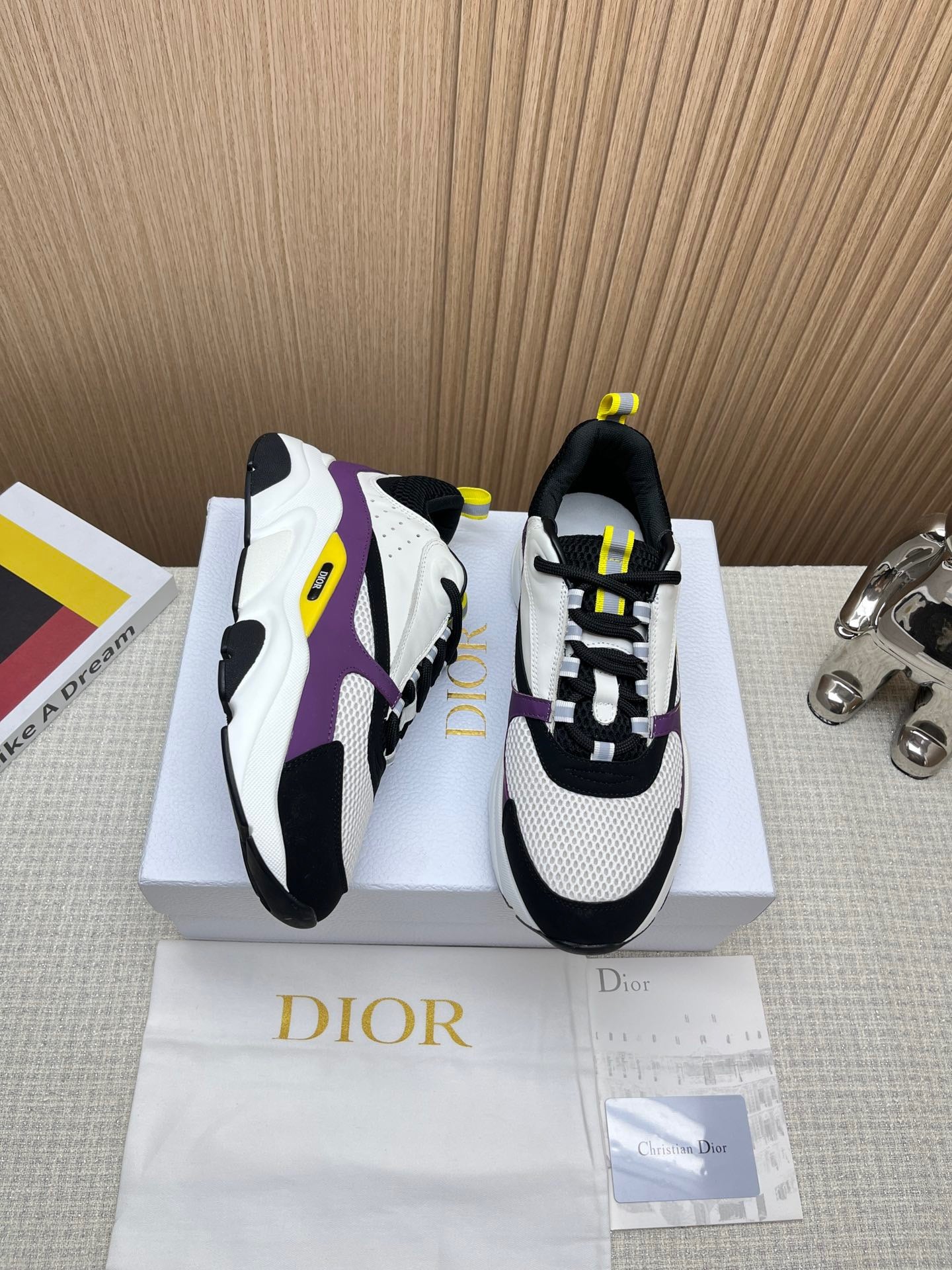 Dior B22 Violet White