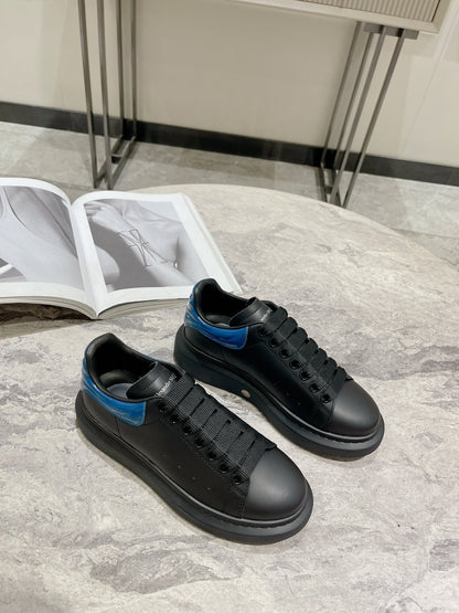 Alexander McQueen Oversized Sneakers Larry