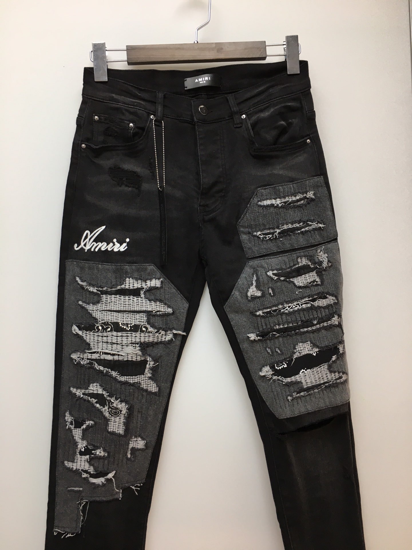 AMIRI JEANS TAPERED LEG