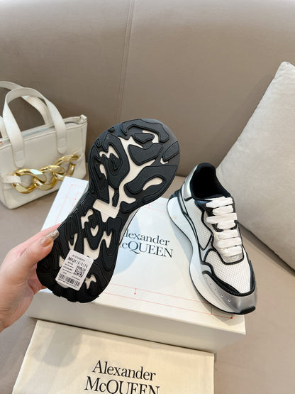 Alexander McQueen Sprint Runner Sneakers