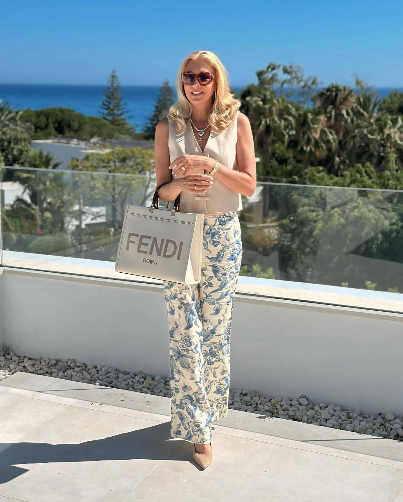 FENDI Sunshine midium tote bag White