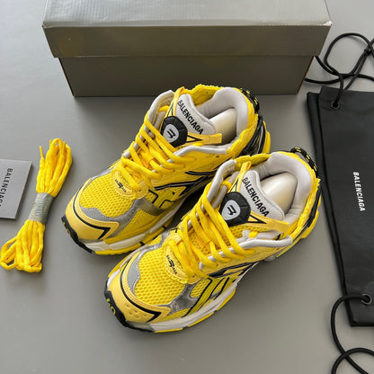 BALENCIAGA RUNNER Yellow