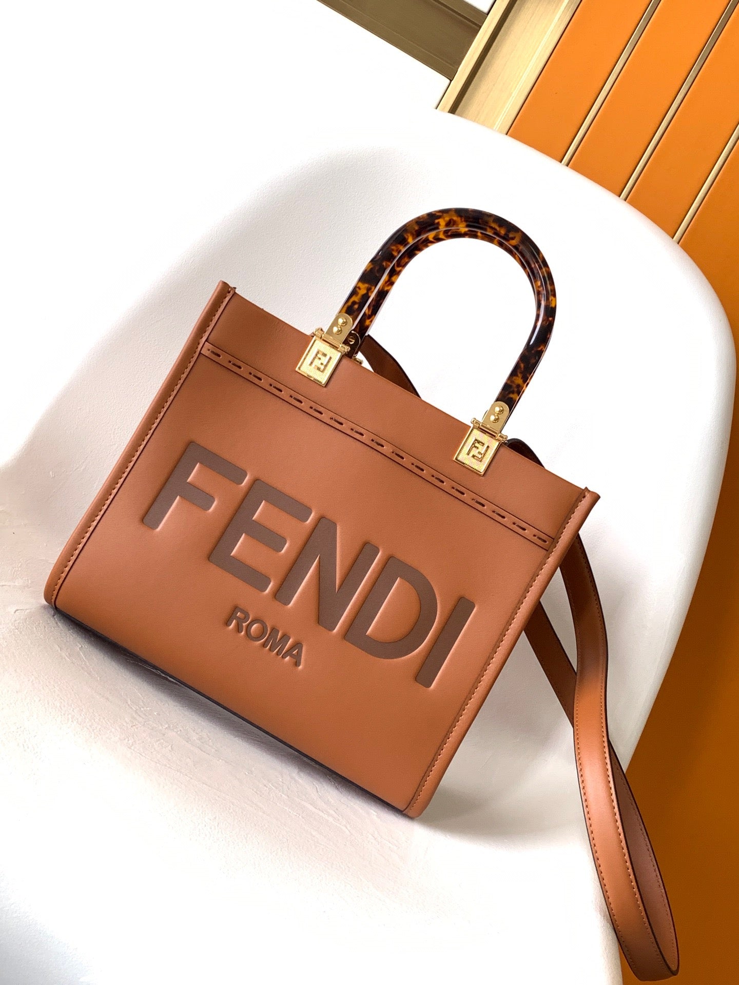 FENDI Sunshine small tote bag brown