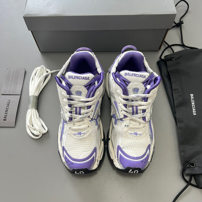 BALENCIAGA RUNNER GRAFFITI SNEAKER IN WHITE