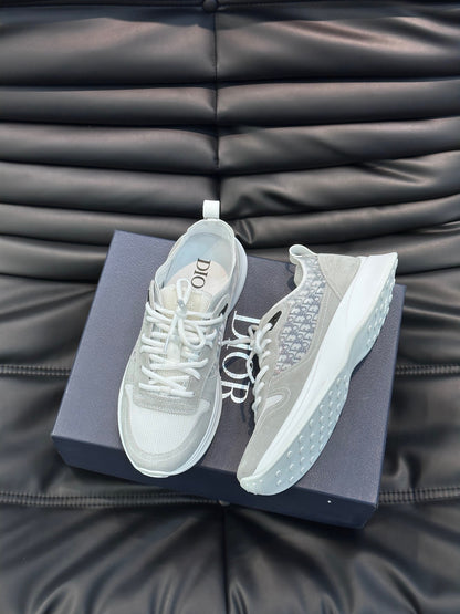 DIOR B25 RUNNER SNEAKER