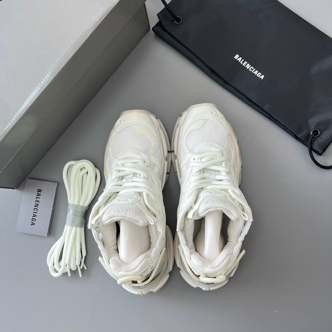 BALENCIAGA RUNNER White Beige