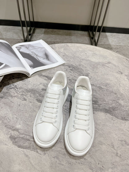 Alexander McQueen Oversized Sneakers Larry