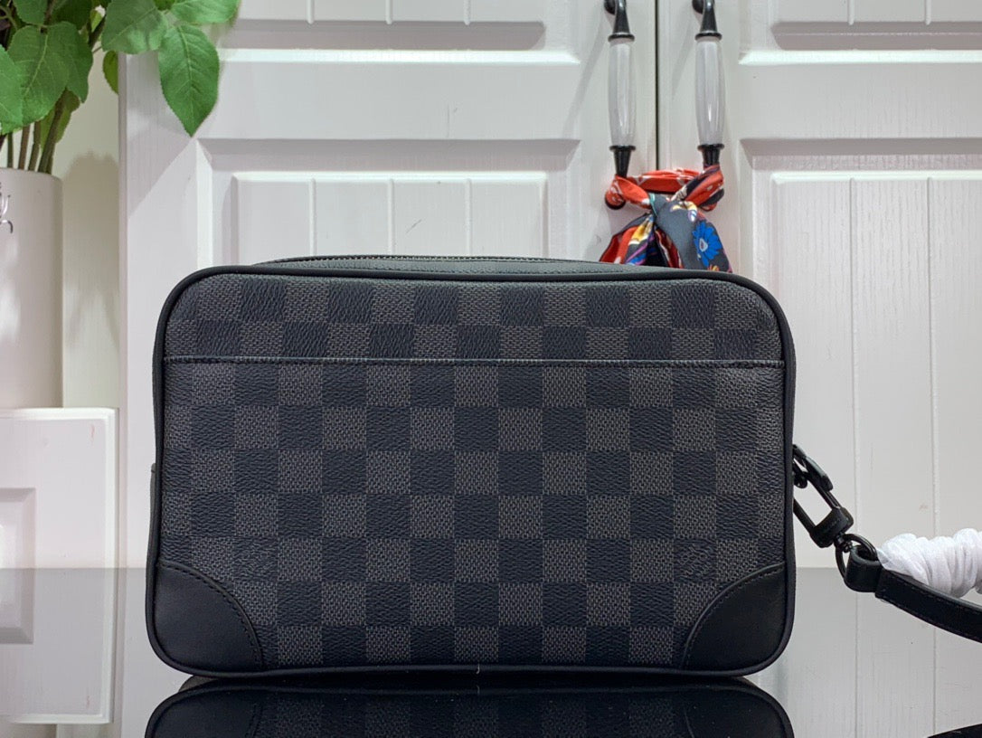 LV N60501 Pochette Kasai