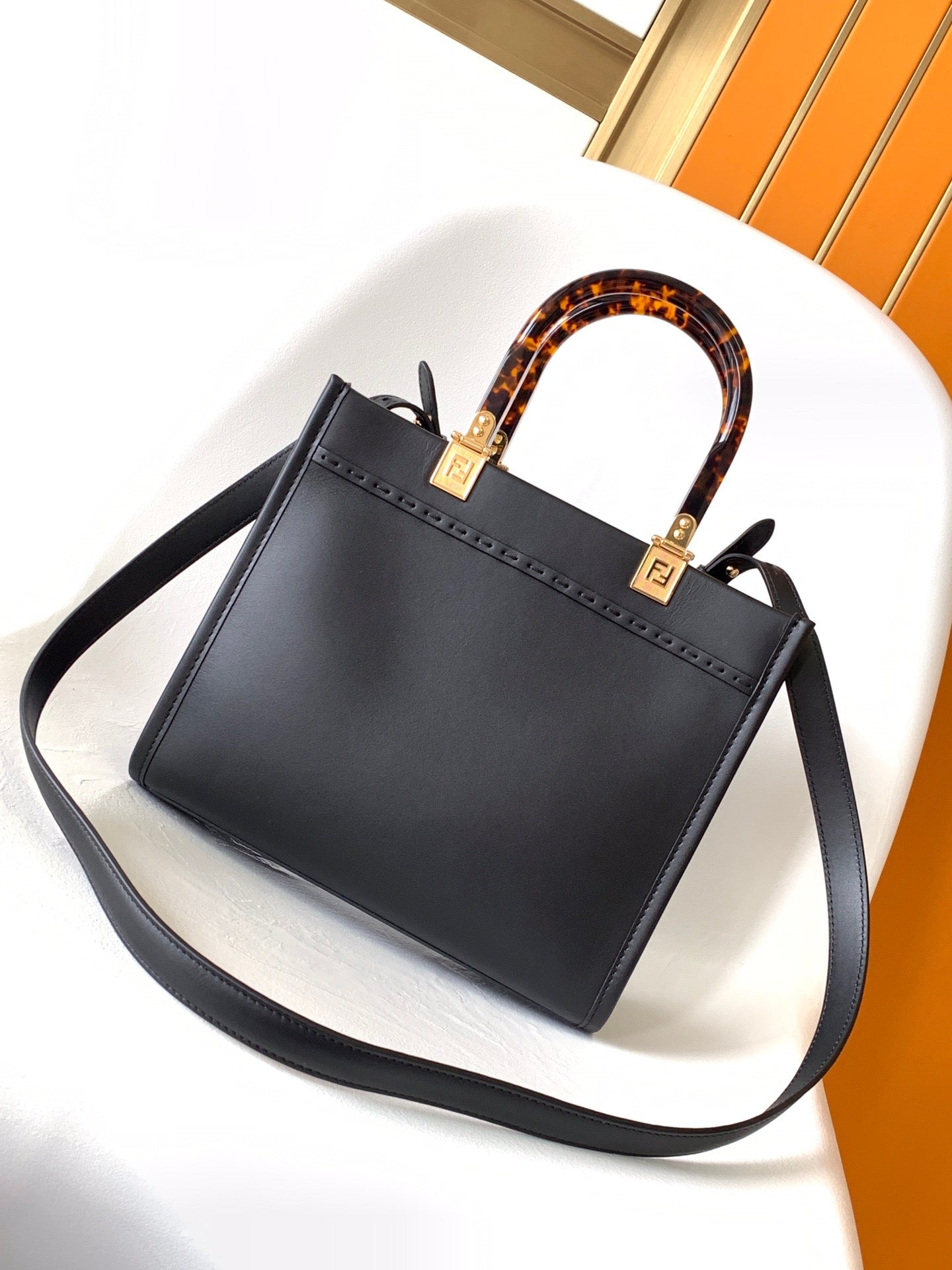 FENDI Sunshine small tote bag black