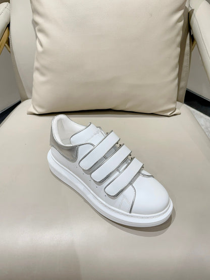 Alexander McQueen Oversized Sneakers Larry