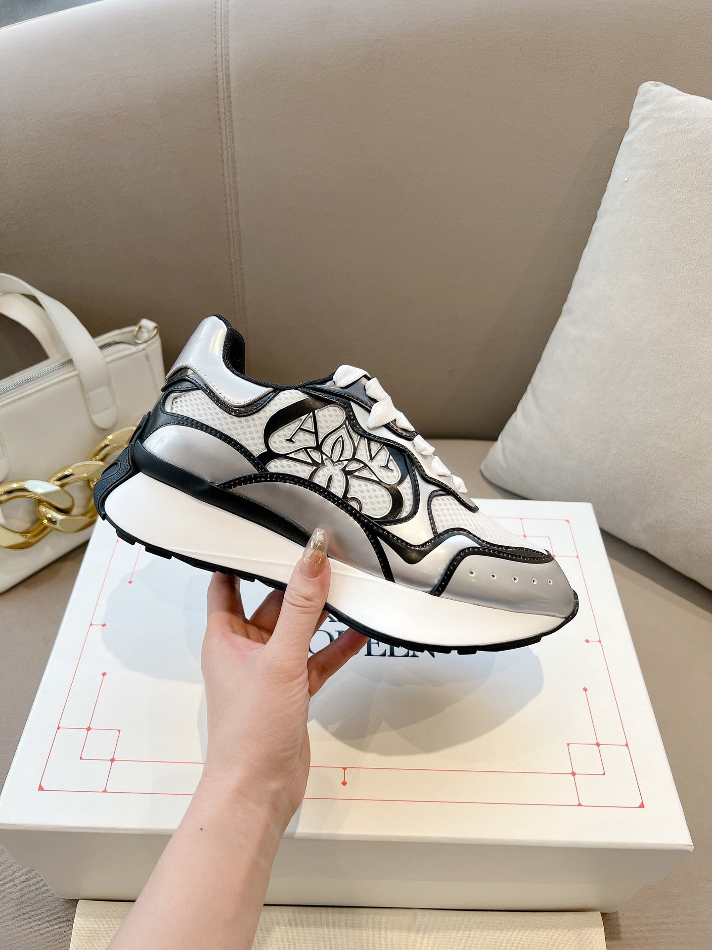 Alexander McQueen Sprint Runner Sneakers