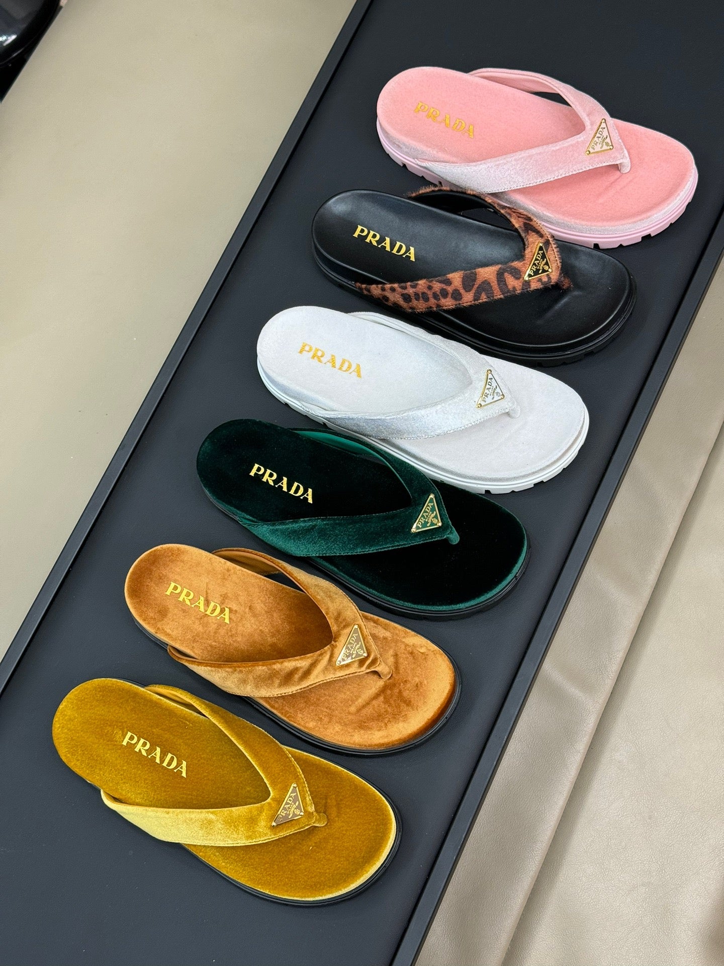 PRADA Flip flop (VARIOS COLORES) - M