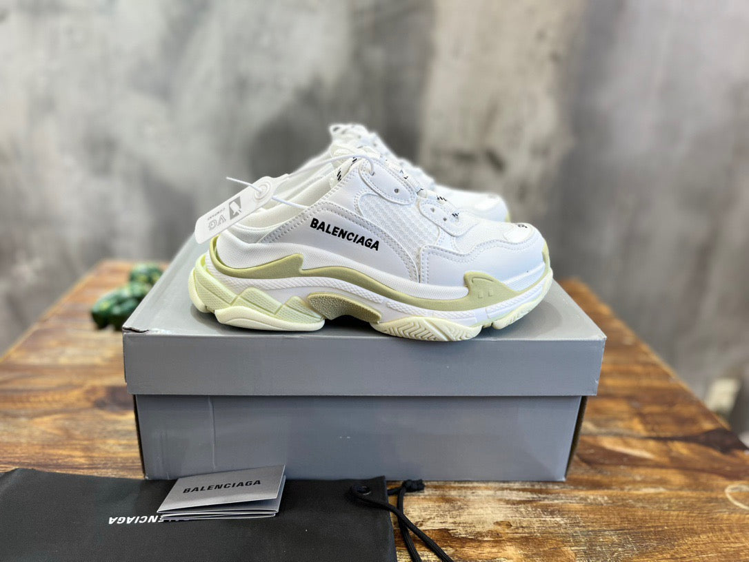 Balenciaga TRIPLE S MULE IN WHITE