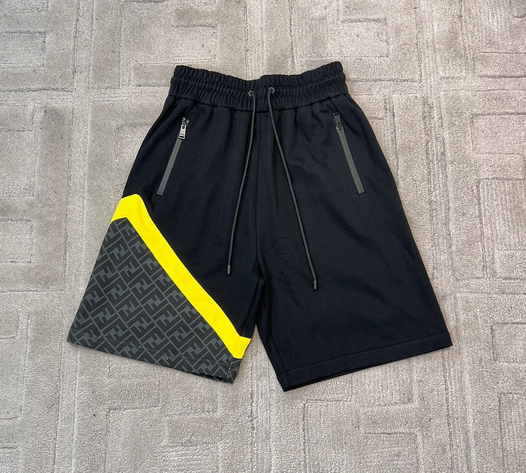 FENDI PANTALON CORTO NEGRO