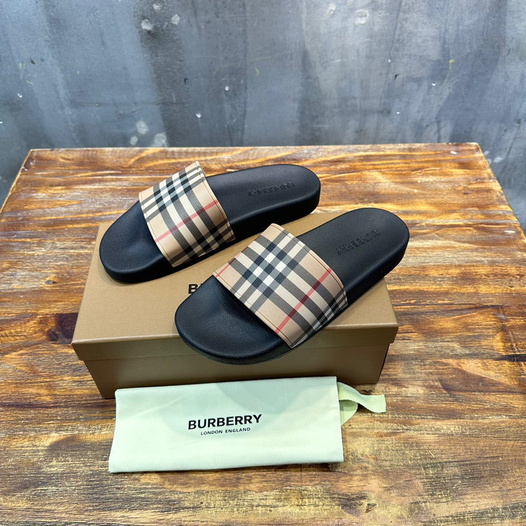 BURBERRY Sandalias Unisex