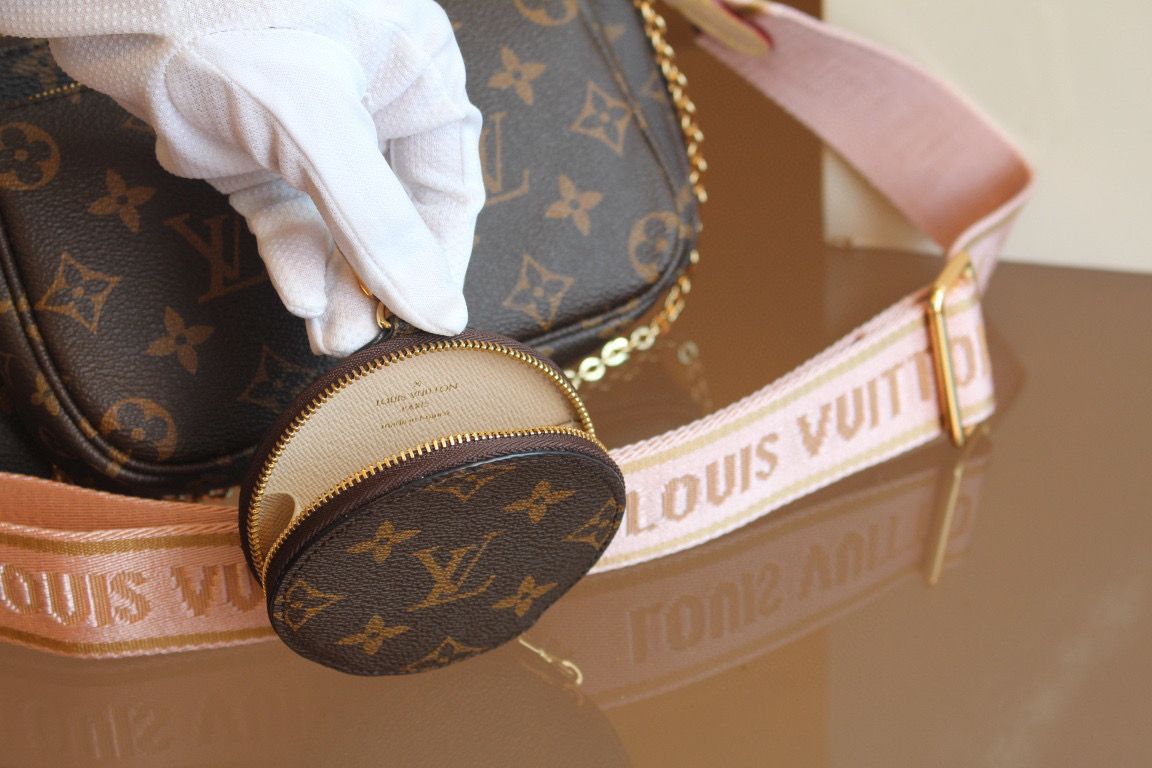 LV Multi Pochette M44840