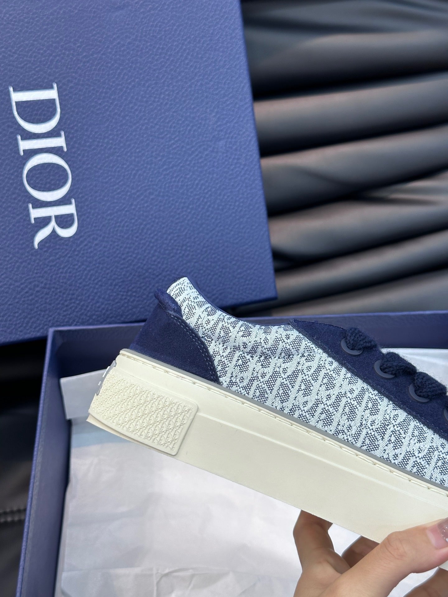 DIOR B33 SNEAKER