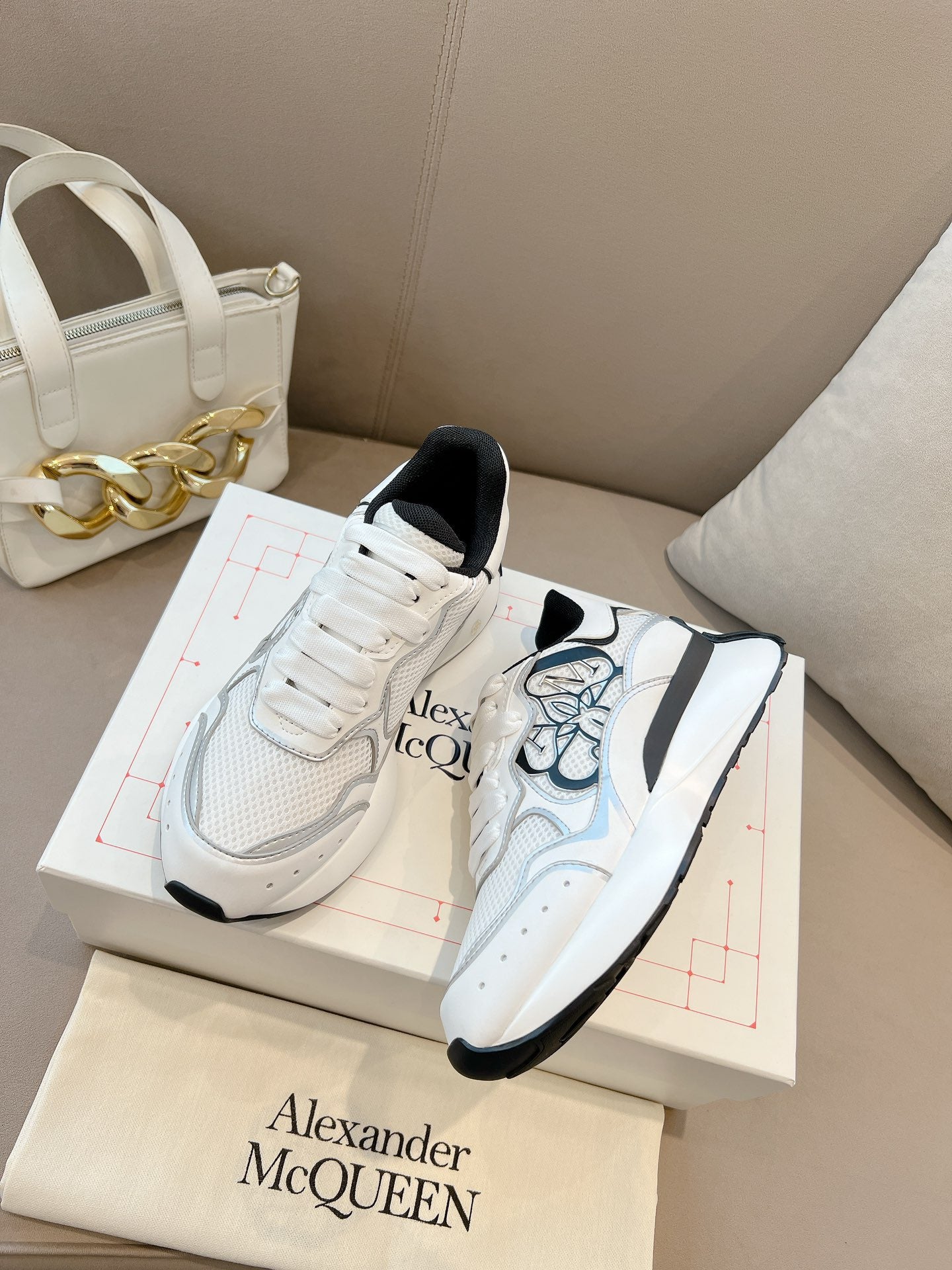 Alexander McQueen Sprint Runner Sneakers