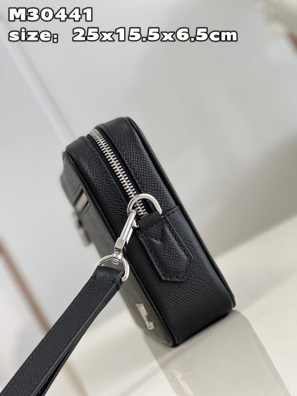 LV CARTERA KASAI CLUTCH