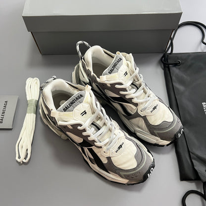 BALENCIAGA RUNNER Grey White Black