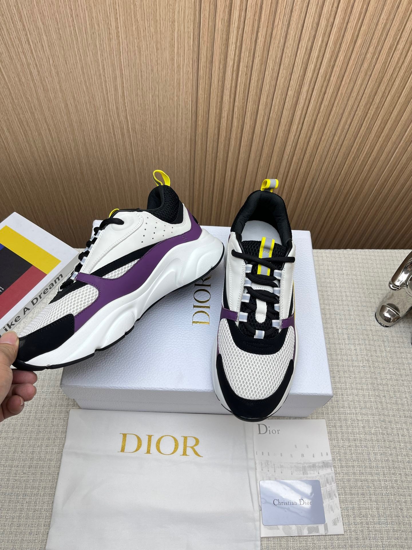 Dior B22 Violet White