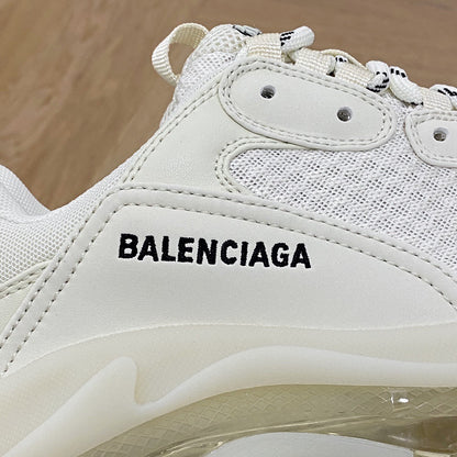 Balenciaga TRIPLE S CLEAR SOLE SNEAKER IN WHITE