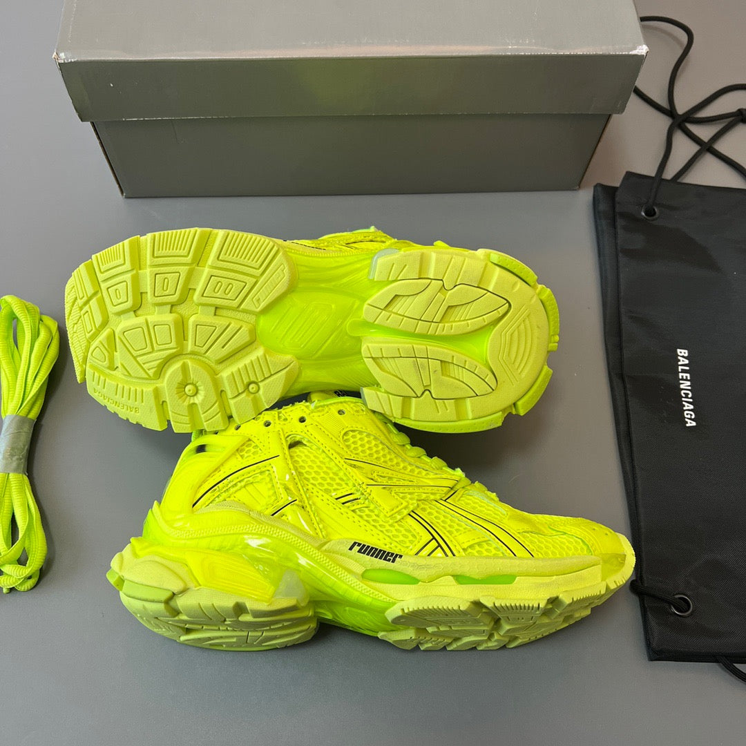 BALENCIAGA RUNNER Fluorescent Yellow