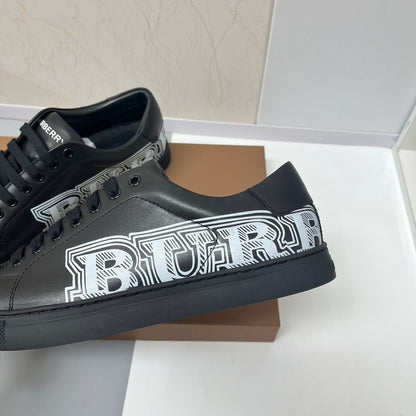 Burberry Sneakers Black