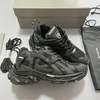 BALENCIAGA RUNNER Black Mate