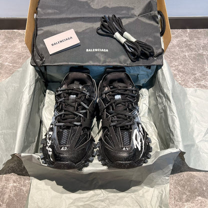 Balenciaga Track Signature Black