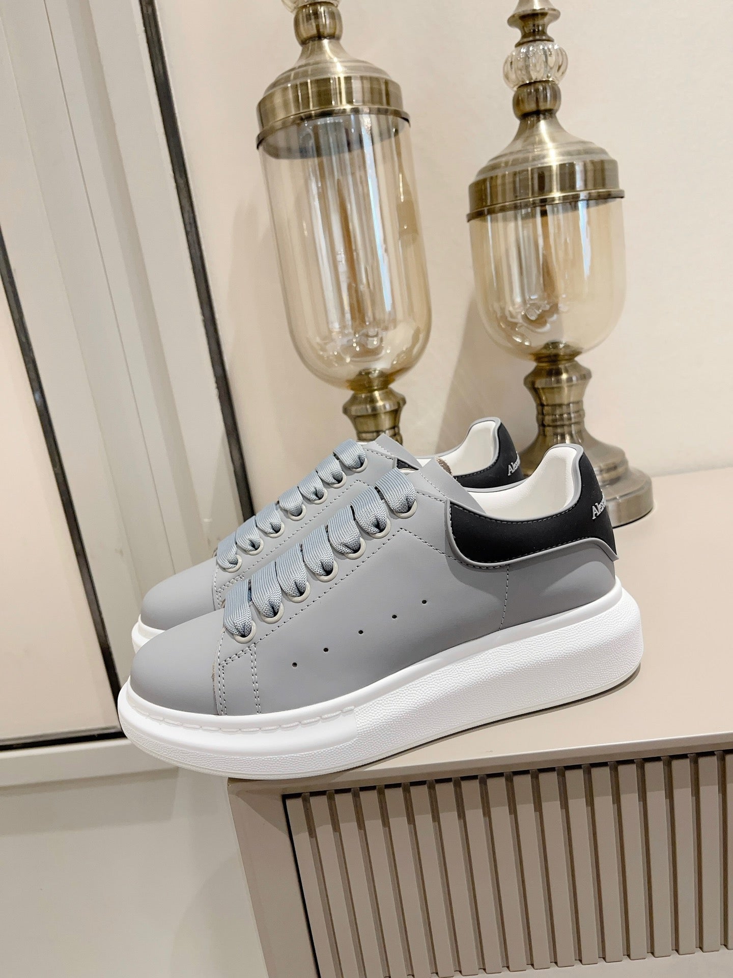 Alexander McQueen Oversized Sneakers Larry