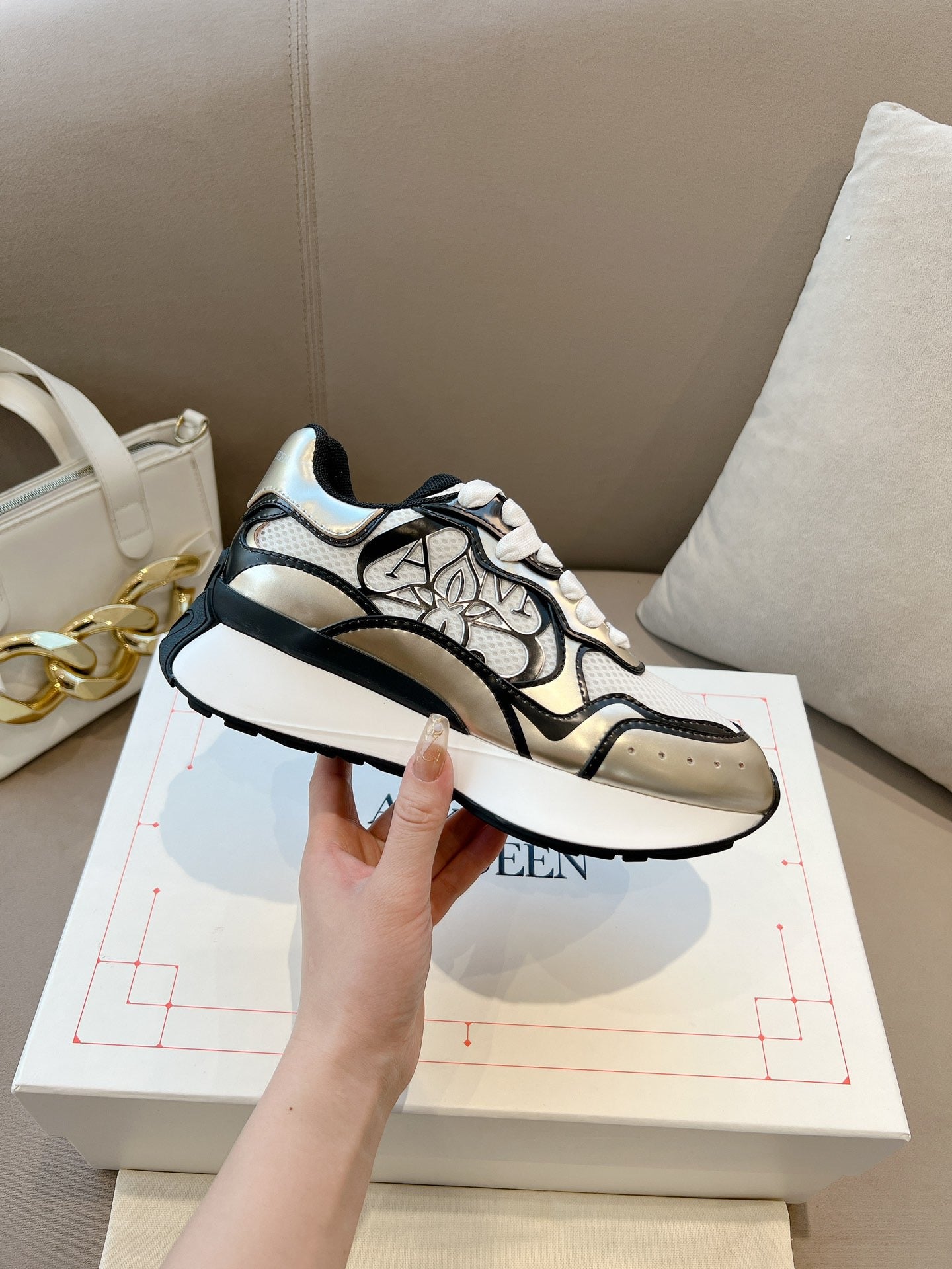 Alexander McQueen Sprint Runner Sneakers