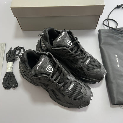 BALENCIAGA RUNNER Black Mate