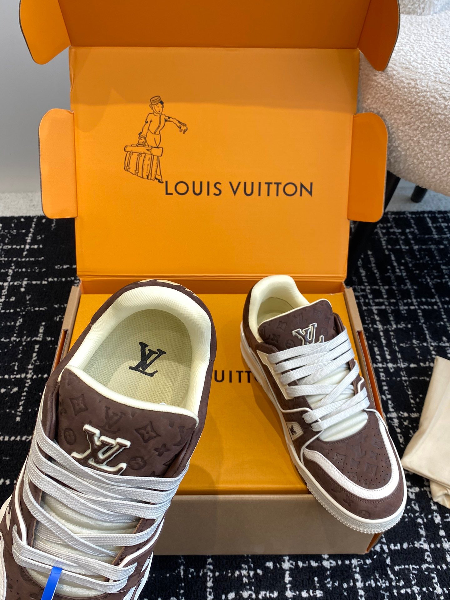 LV Trainer Sneaker Gamusa Marron