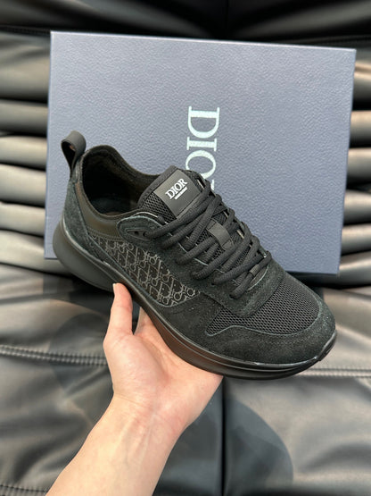 DIOR B25 RUNNER SNEAKER