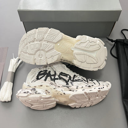 BALENCIAGA RUNNER GRAFFITI SNEAKER IN WHITE